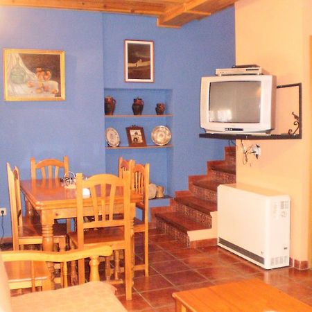 Los Olmos Holiday Home Fuentiduena Exterior photo
