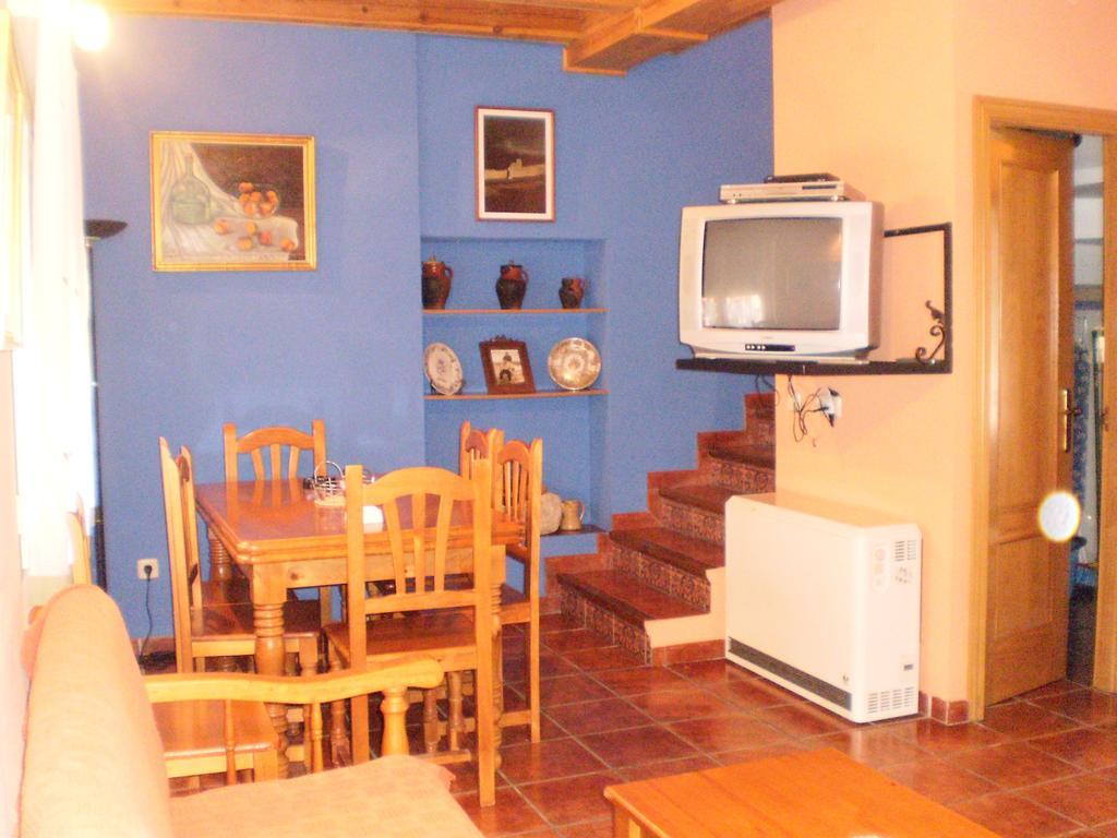 Los Olmos Holiday Home Fuentiduena Exterior photo